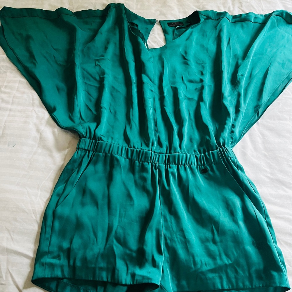Guess romper